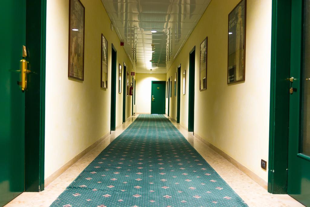 Hotel Principe Бибионе Екстериор снимка