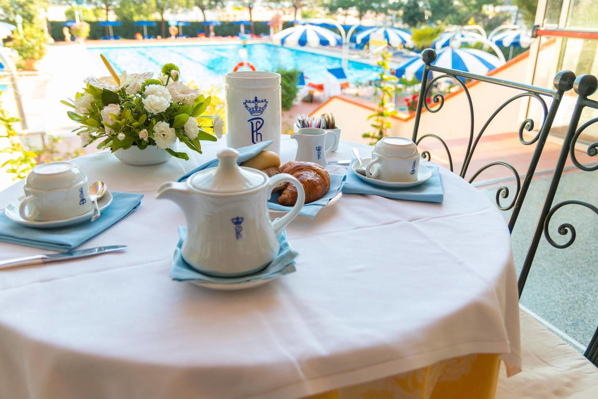 Hotel Principe Бибионе Екстериор снимка